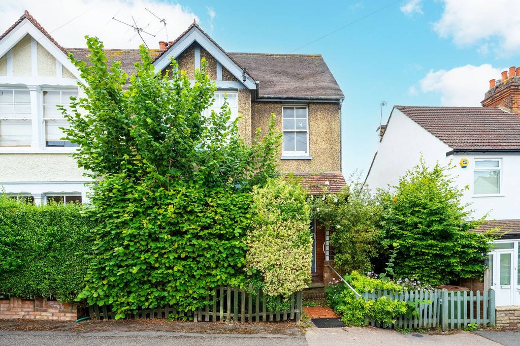 Property photo 1 of 12