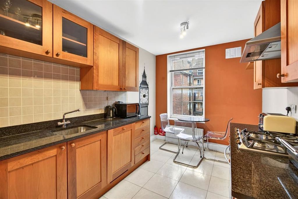 Property photo 3 of 5