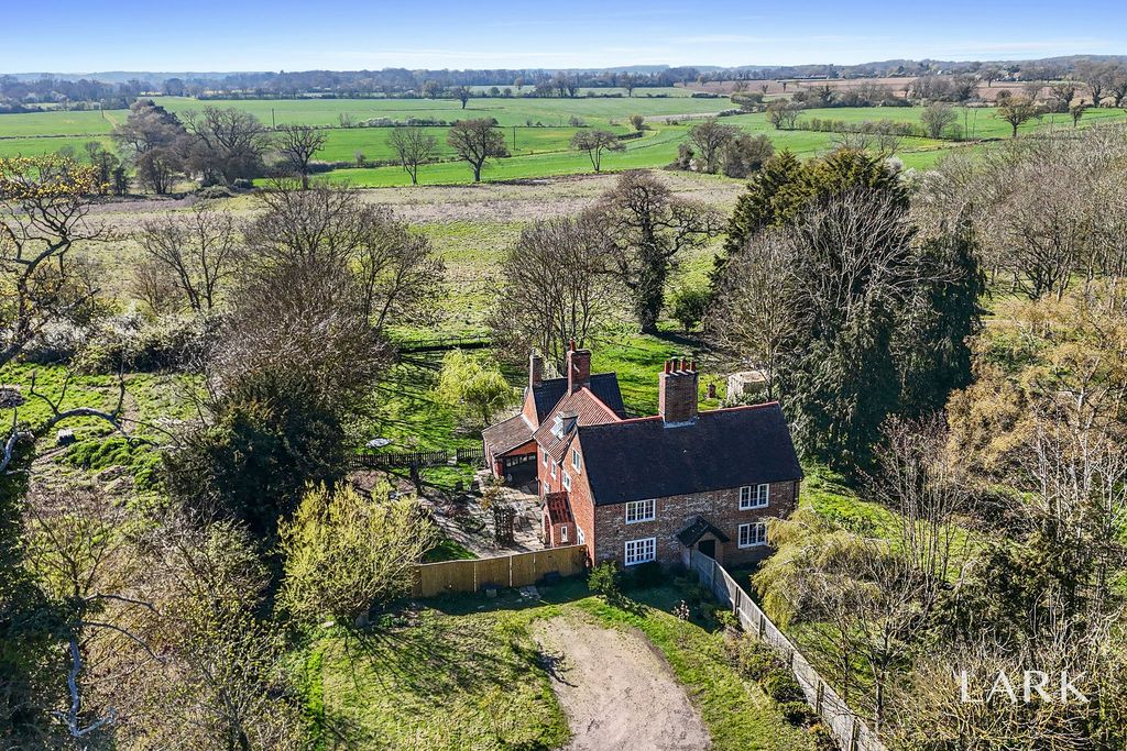 Property photo 1 of 16 Ht-Lark-13Mainroad-20