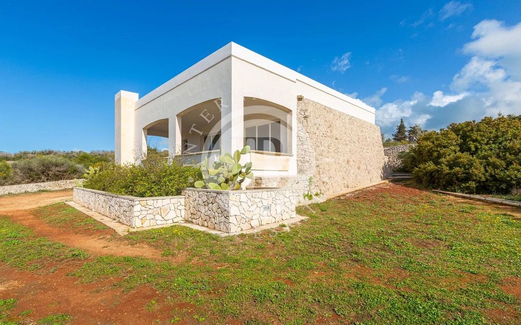 Property photo 1 of 39