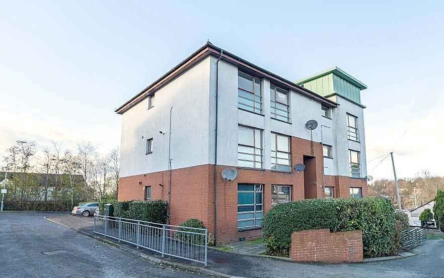 Property photo 1 of 16 2 Bed Flat For Sale