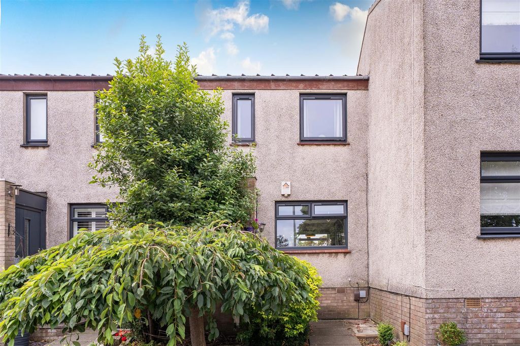 Property photo 1 of 25 35Craigleithhill-24.Jpg