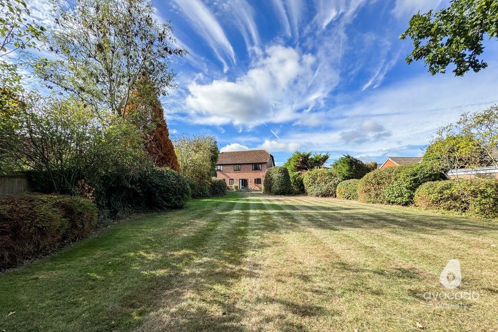 Property photo 2 of 29 5364584