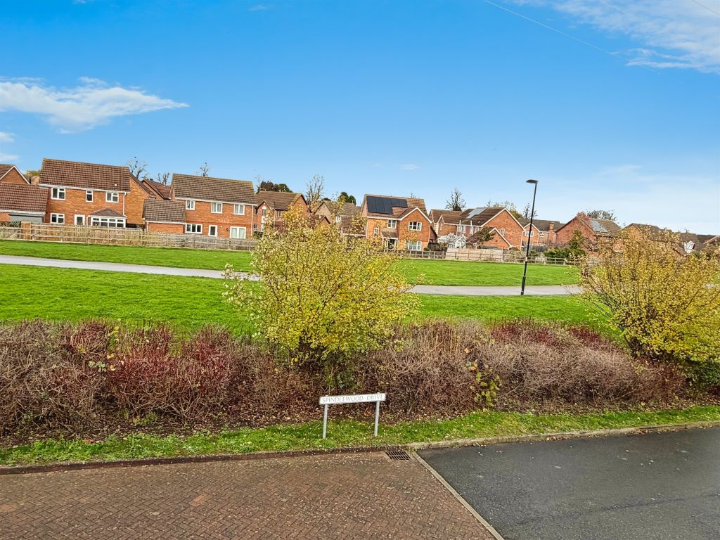 Property photo 2 of 14