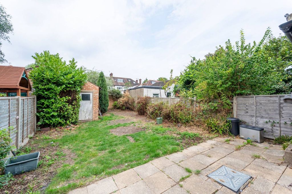 Property photo 3 of 11