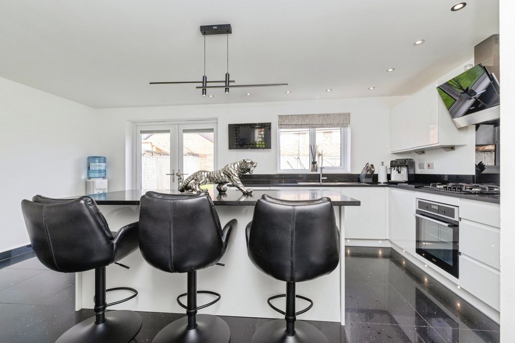 Property photo 2 of 15 C.G.I. Dining Area