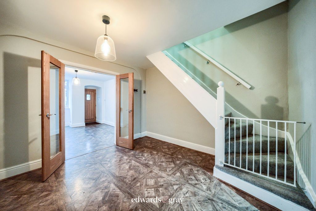 Property photo 3 of 13