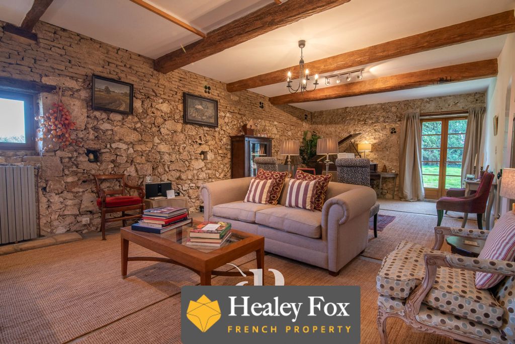 Property photo 3 of 40 F4082B_20Ccd7701F0A41A08F327Afae79994A7mv2