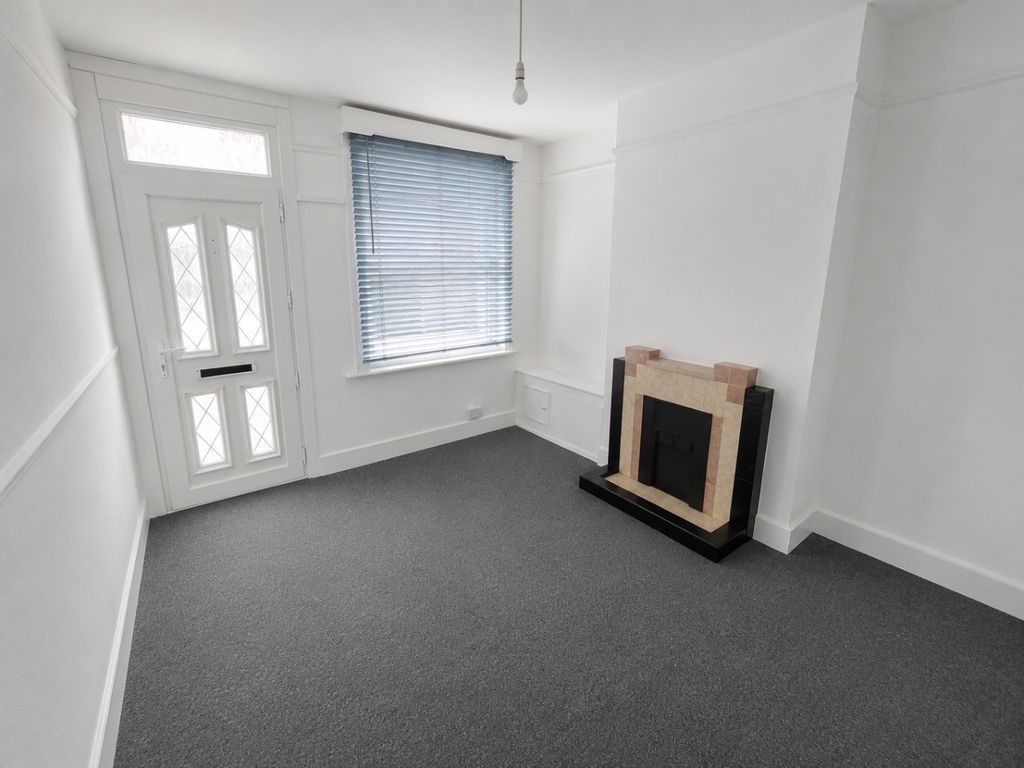 Property photo 2 of 9 5322653