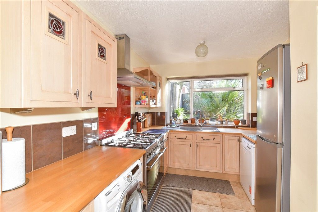 Property photo 1 of 12 Kitchen