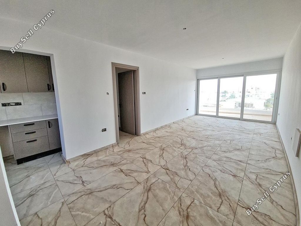 Property photo 1 of 27