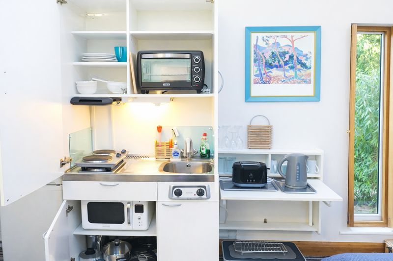 Property photo 3 of 6 Photo 10