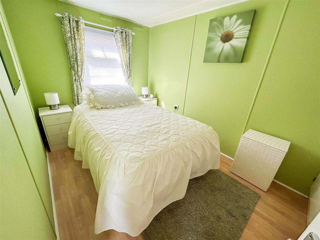 Property photo 2 of 8 Bedroom One