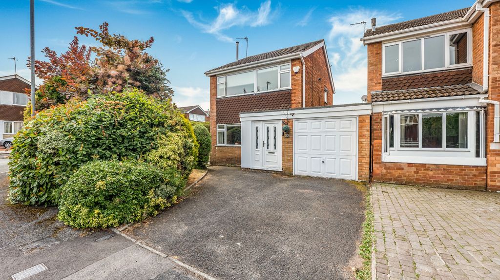 Property photo 1 of 28 5247890