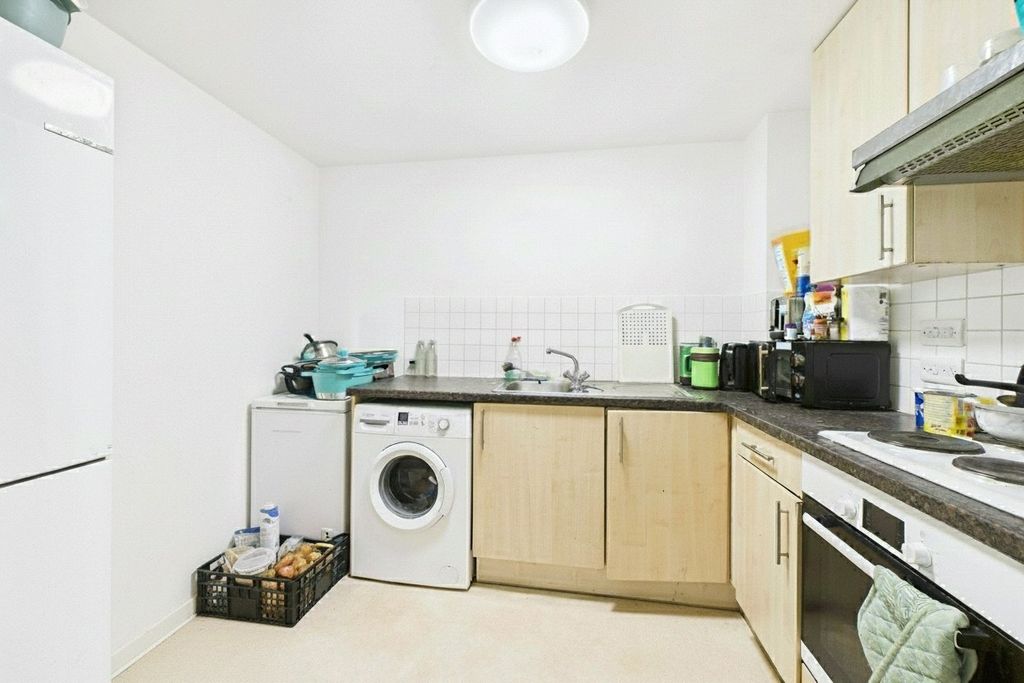 Property photo 2 of 6 Picture No. 01