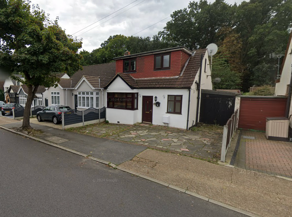 Property photo 1 of 28