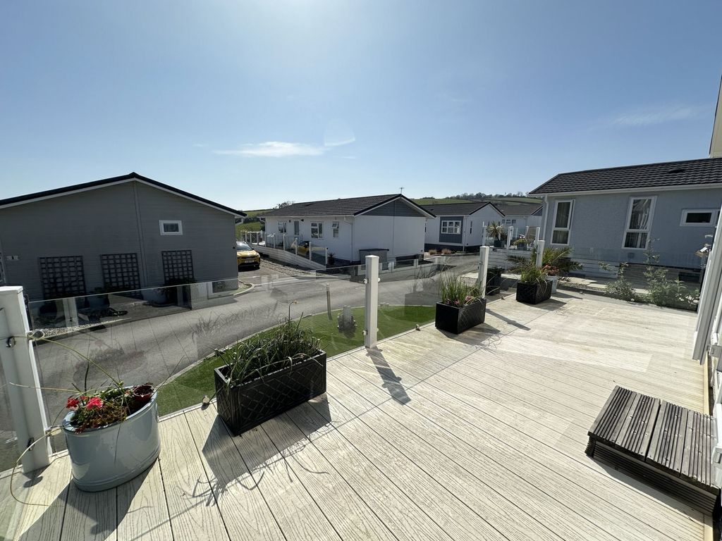 Property photo 2 of 17 Photo 7