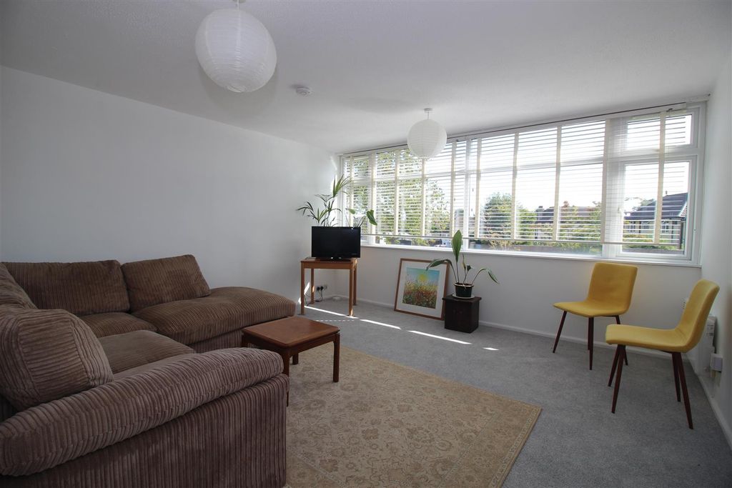 Property photo 2 of 13 Img_2365.Jpg