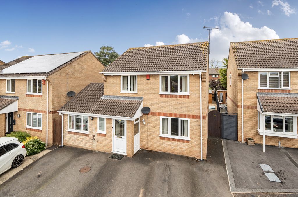 Property photo 1 of 23 1441802-2-69E1322...