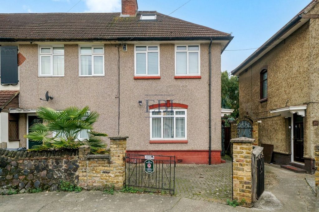 Property photo 2 of 16 Picture No. 03