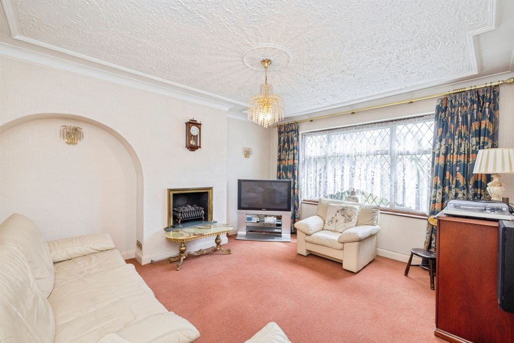 Property photo 3 of 20