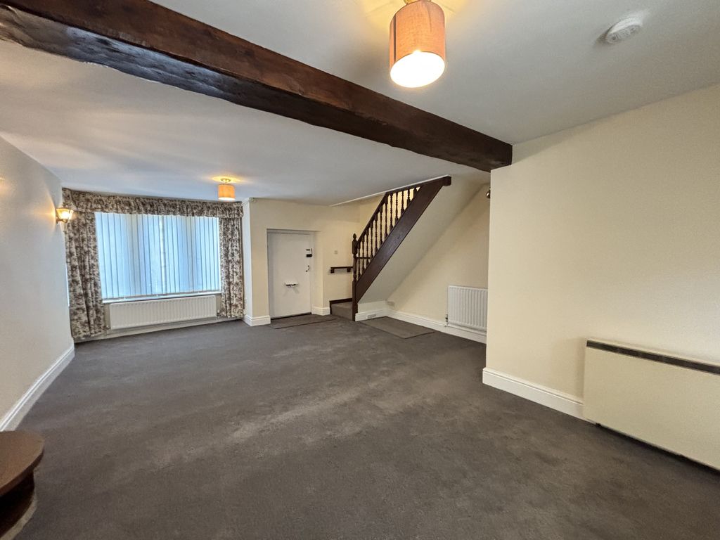 Property photo 2 of 12 B