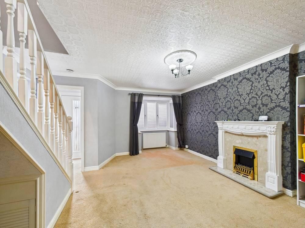 Property photo 2 of 18 Living Room