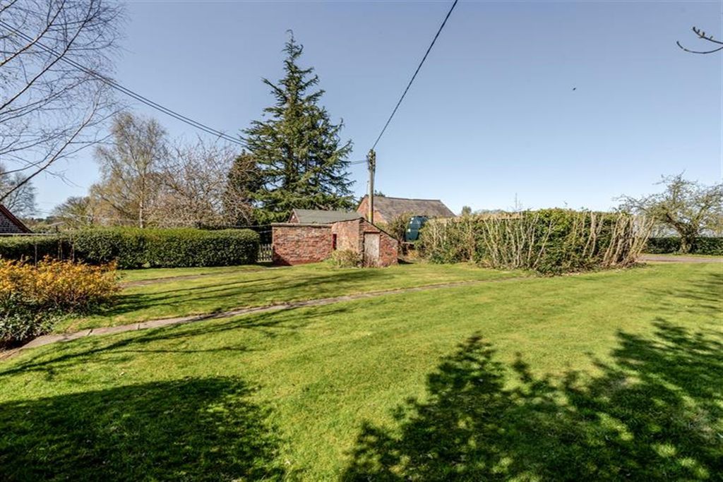 Property photo 2 of 23 (Main)