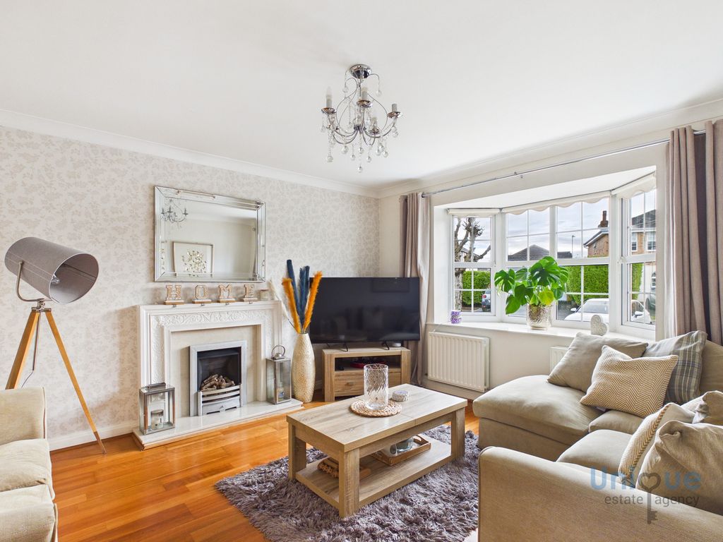 Property photo 2 of 23