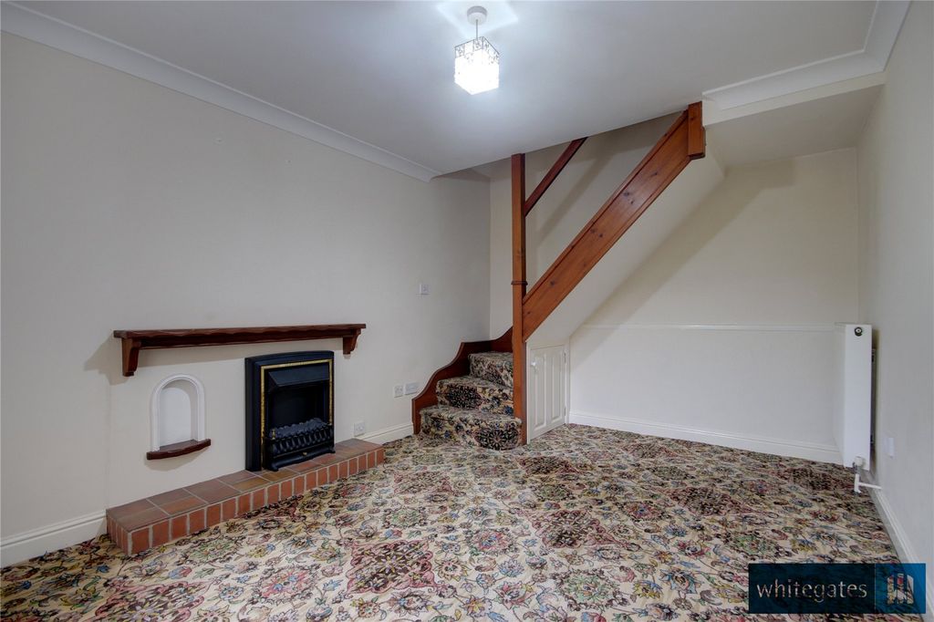 Property photo 3 of 10 Picture No. 02