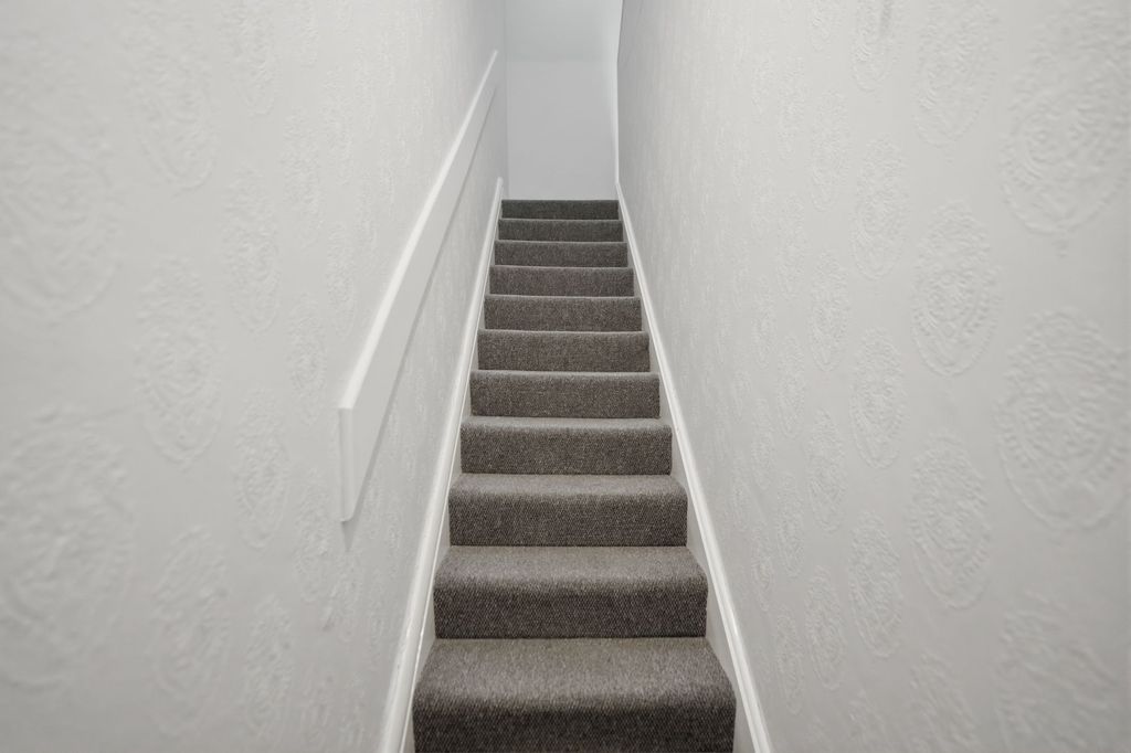 Property photo 3 of 30
