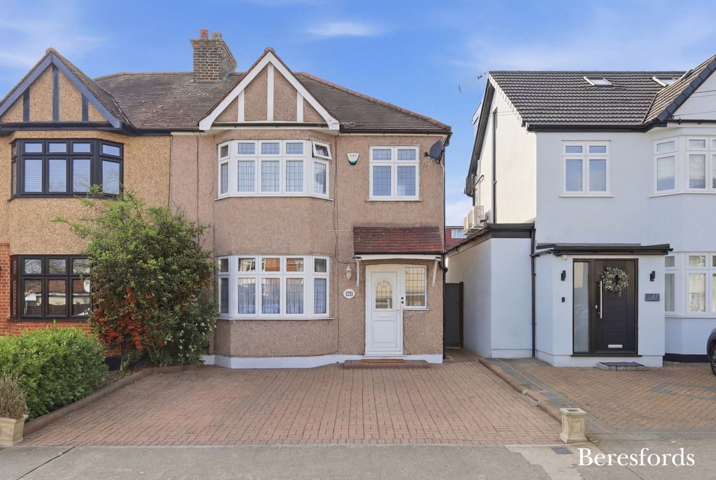 Property photo 1 of 21 Picture No. 06