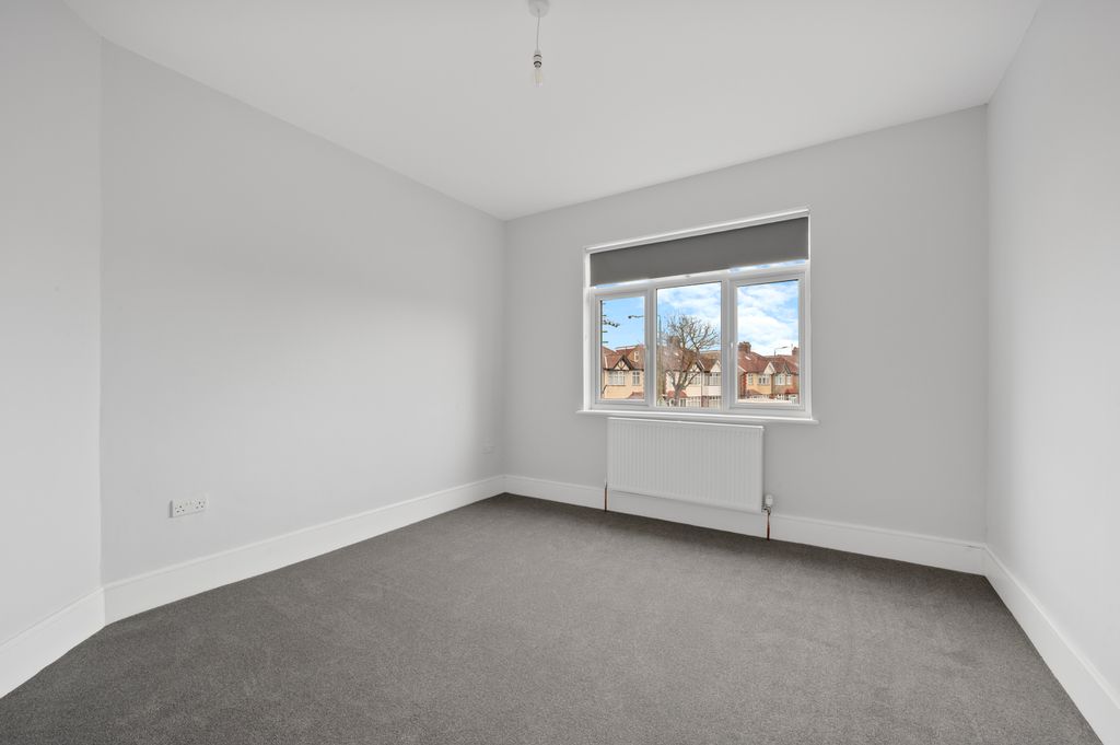 Property photo 2 of 8 Picture No. 01