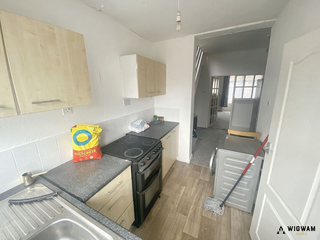 Property photo 2 of 15