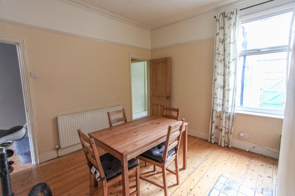 Property photo 3 of 8 Img_5356