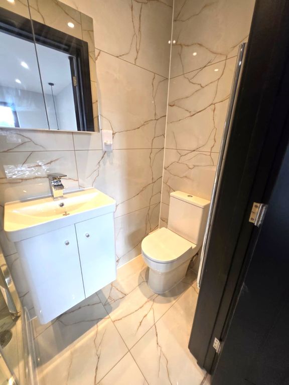 Property photo 3 of 3