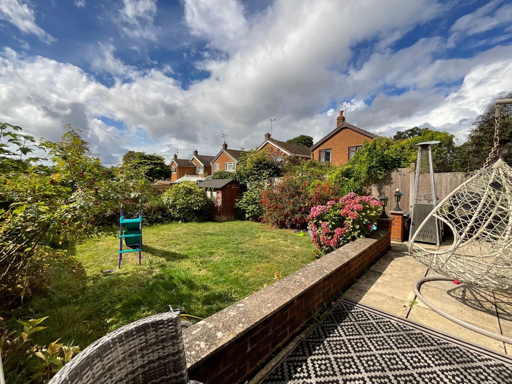 Property photo 2 of 19