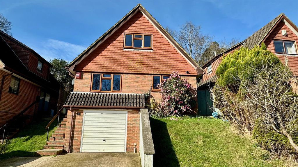 Property photo 1 of 27