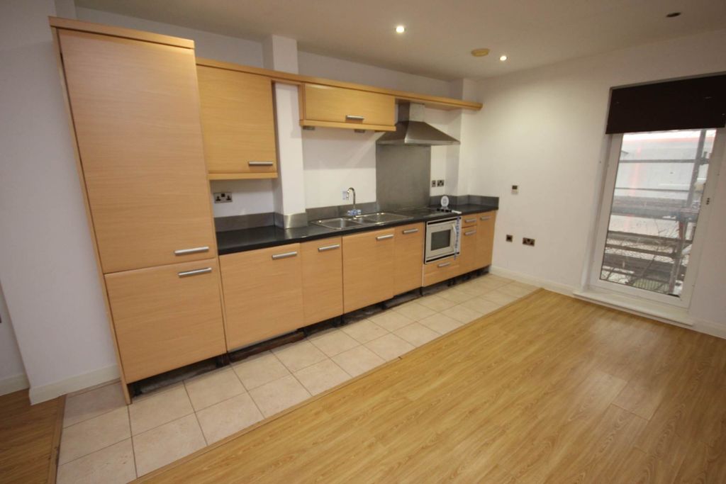 Property photo 2 of 3