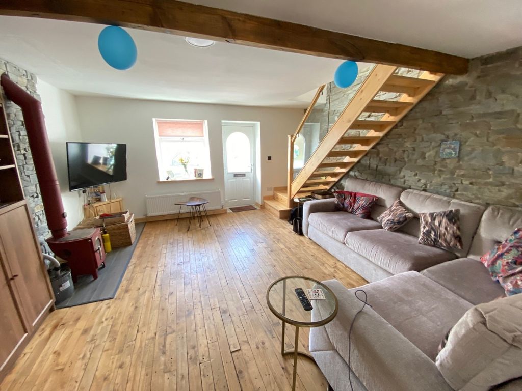 Property photo 3 of 12 Not Specified