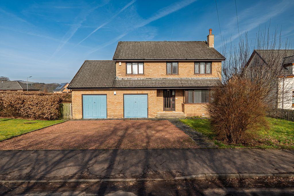 Property photo 1 of 46