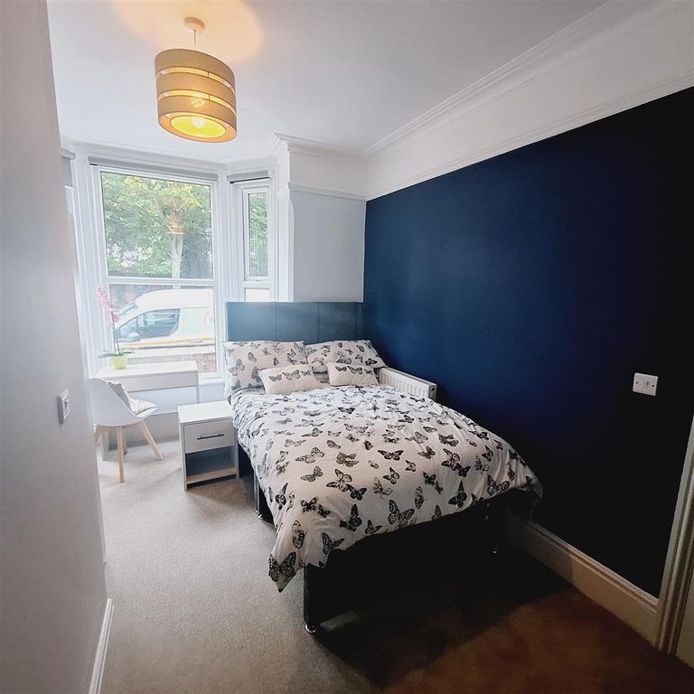 Property photo 2 of 8 Room 2(1) (A).Jpg