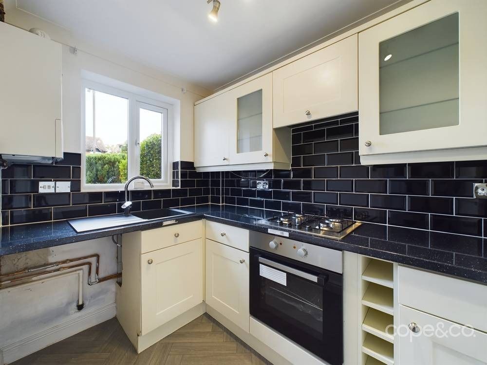 Property photo 2 of 9 3428765