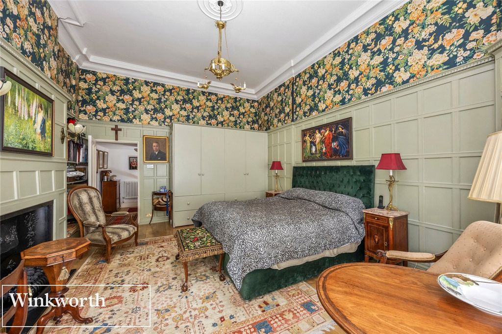 Additional image 8 of 3 bed flat for saleThe Drive, Hove, East Sussex BN3