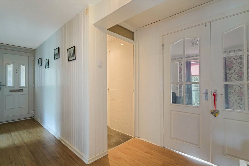 Property photo 2 of 21 Picture No. 02