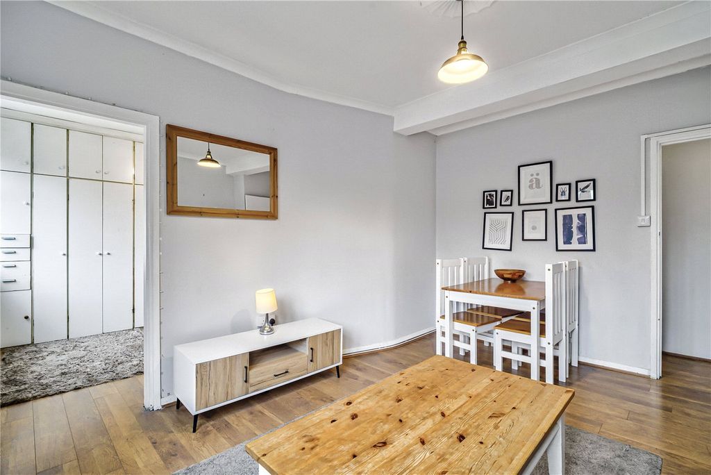 Property photo 3 of 14 Picture No. 36