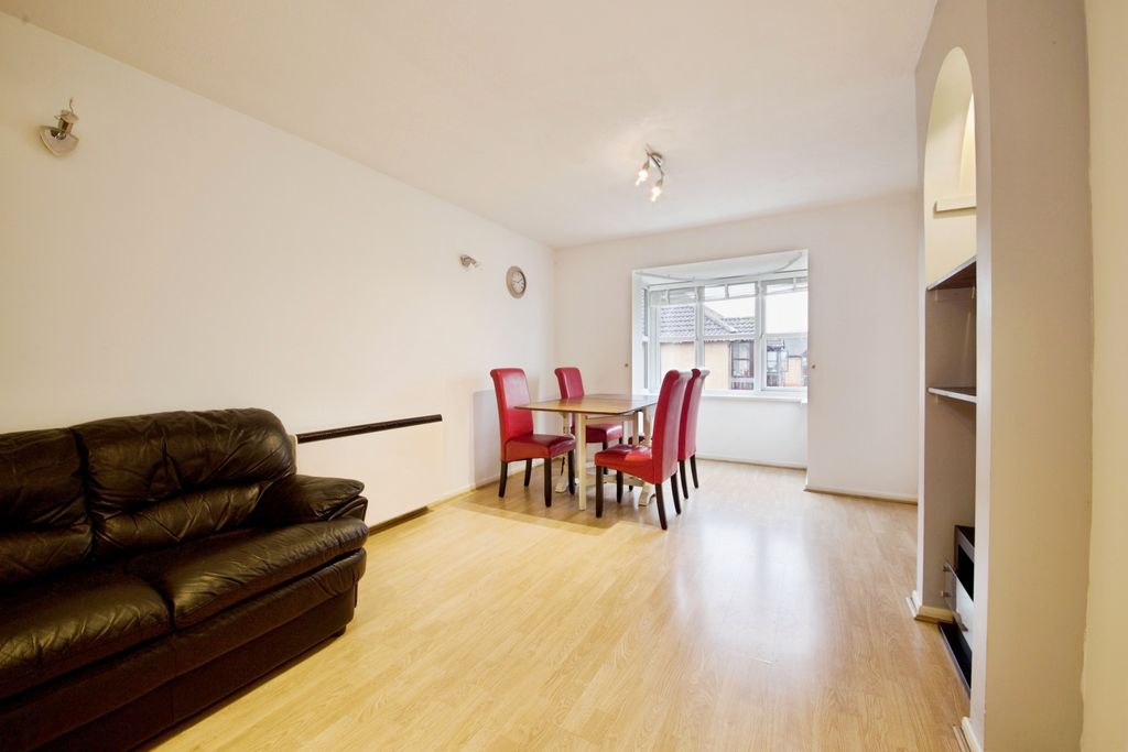 Property photo 2 of 17 Reception Room