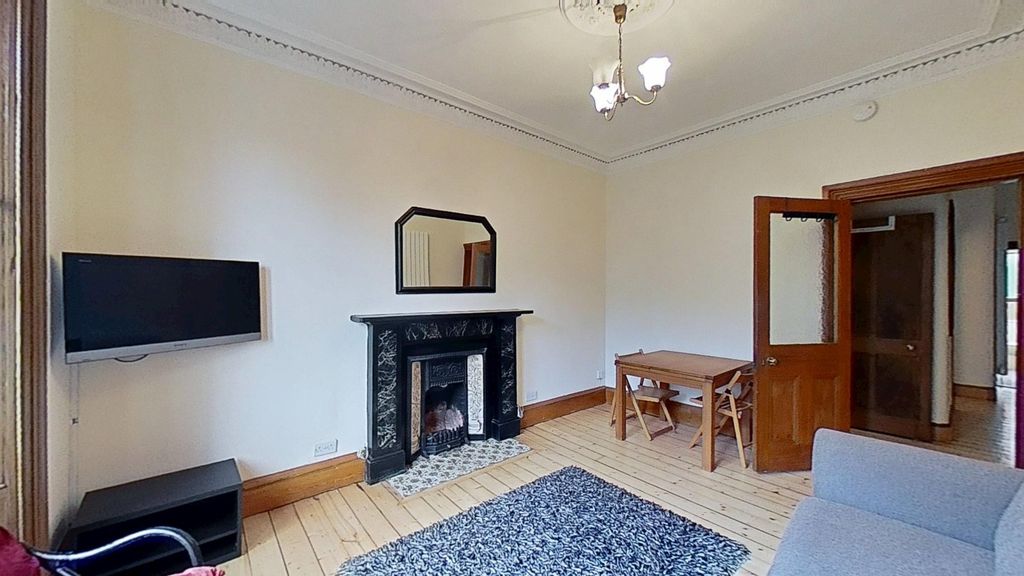 Property photo 2 of 17 Picture No. 03