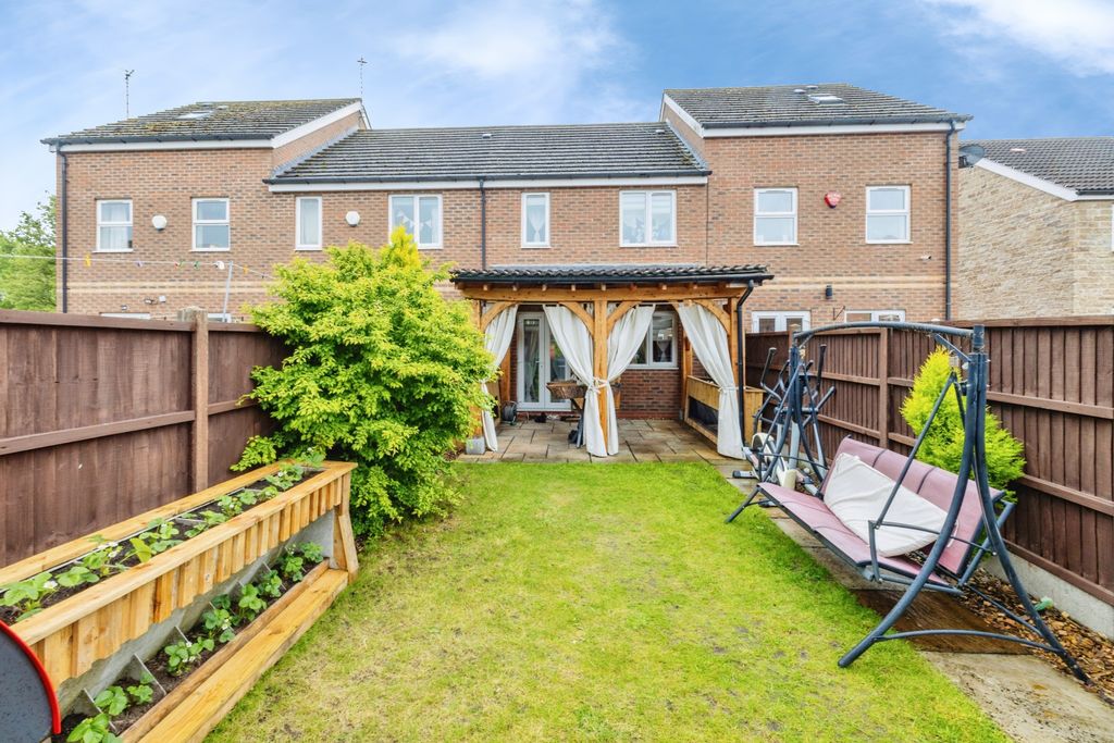 Additional image 16 of 3 bed terraced house for saleAppleby Way, Lincoln LN6