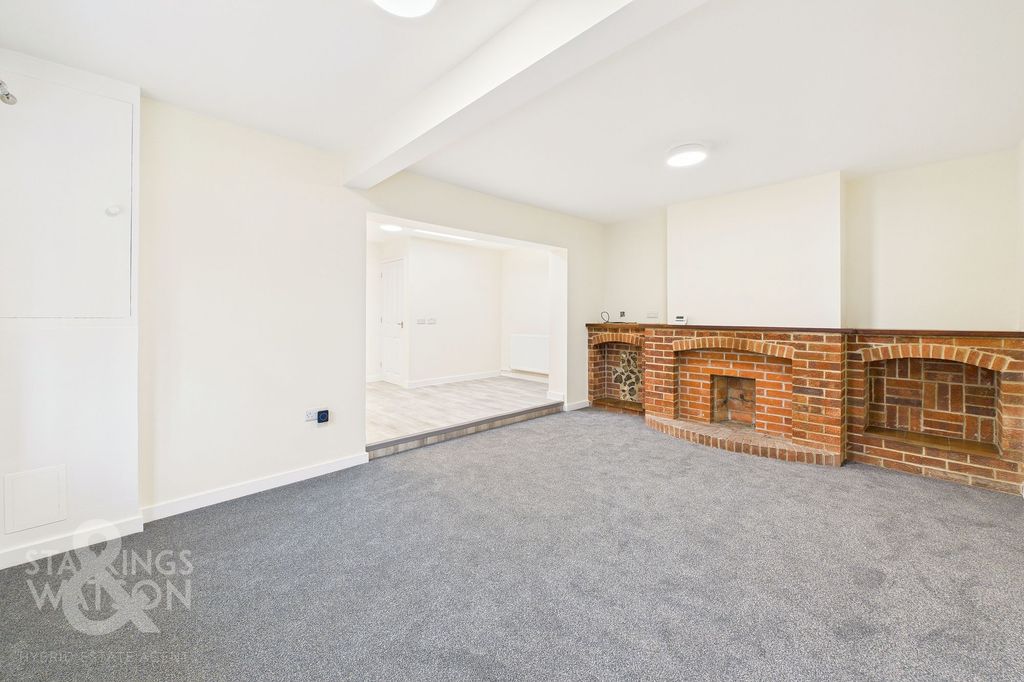 Property photo 3 of 29